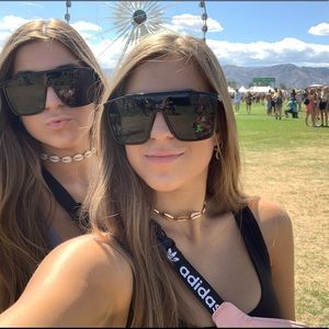 Gold Shell Conch Necklace  - Beach / Jewelry